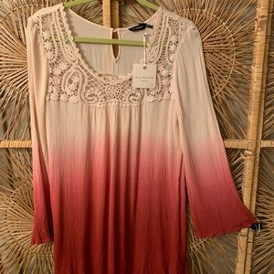 Blu Pepper Bell Sleeve Pink/cream lace tunic